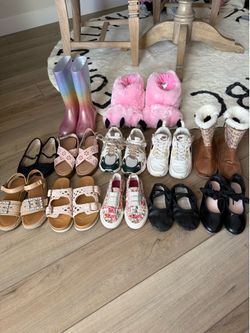 Girl’s shoes