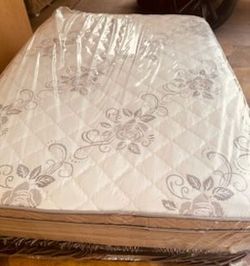 Mattress Set Plush Pillow Top Mattress