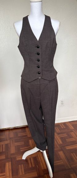 Nine West suit separates brown and burgundy vest set, top size 6, pants size 8