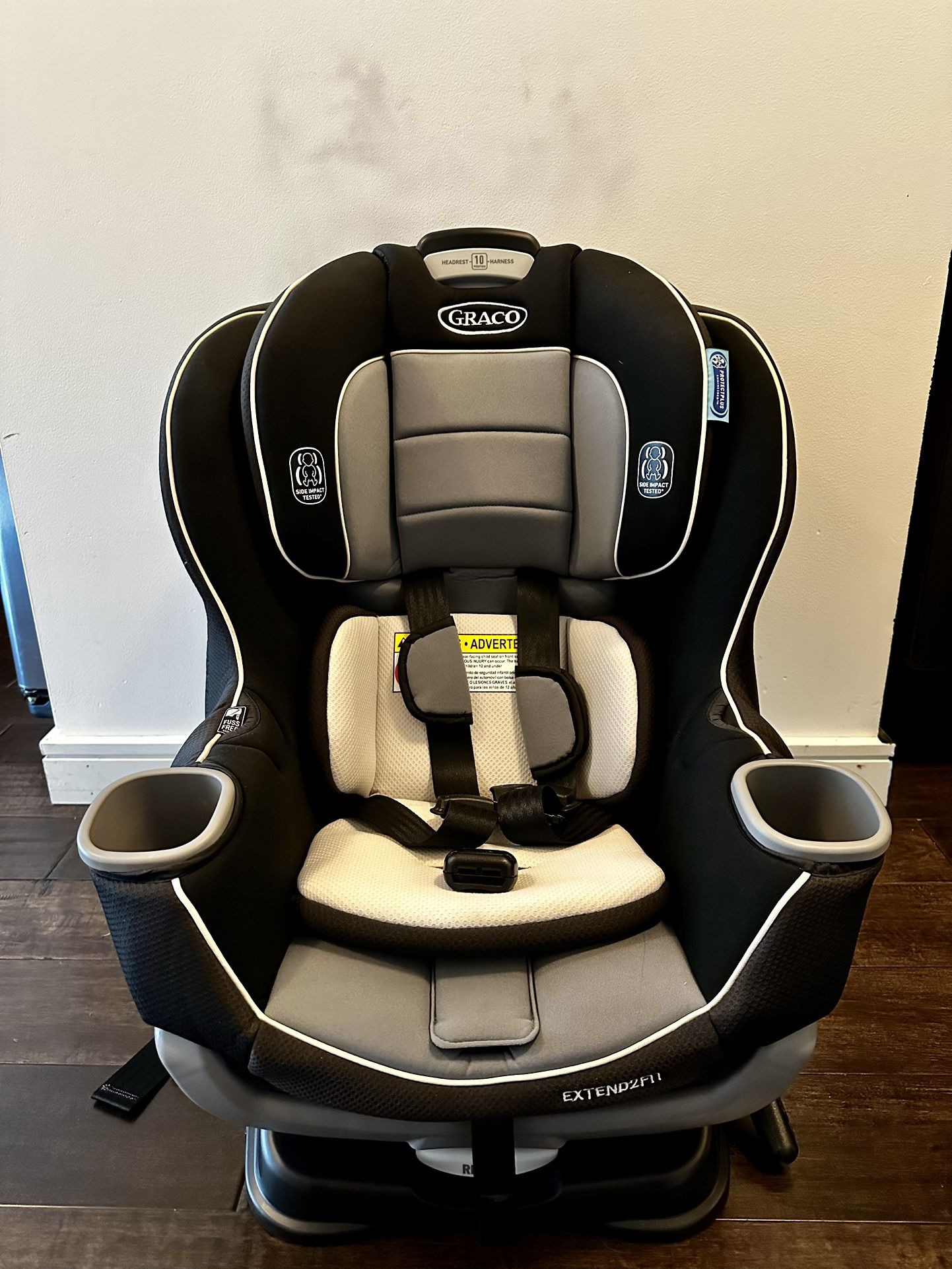 Graco Extend2Fit Convertible Car Seat