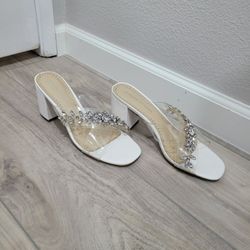 Adrienne Vittadini White & Clear Gold Heels