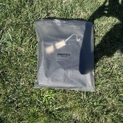 ‼️‼️ESSENTIALS SHORTSS‼️‼️