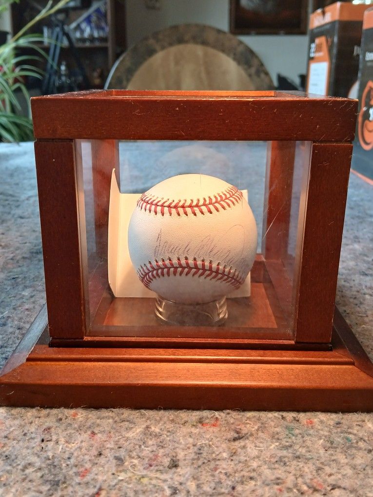 FRANK ROBINSON autographed signed American League Baseball Baltimore Orioles JSA COA
The product is an authentic American League baseball autograph
