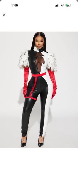Halloween costume /woman