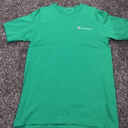 size L champion shirt 