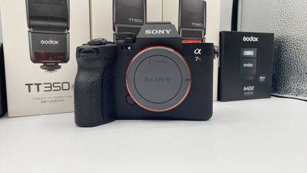 Sony a7 RV.  Open box