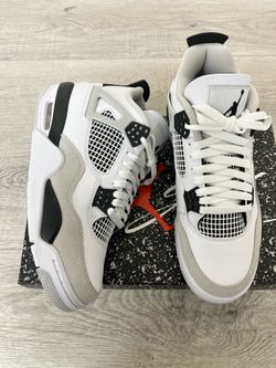 Jordan 4 Retro Military Black Size 8