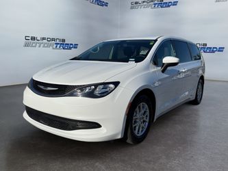 2021 Chrysler Voyager