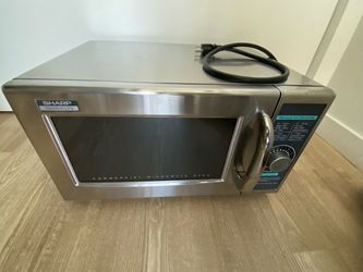 Sharp R-21LCFS Commercial Stainless Steel Microwave Oven (1000W )