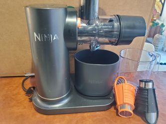 Ninja NeverClog 150W Cold Press Juicer with 18oz Jug, 30oz Pulp Container, 2-Speed