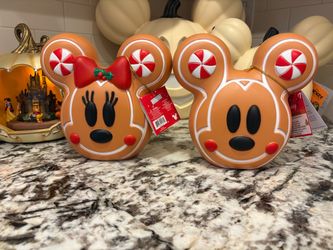 Disney Mickey & Minnie Mouse Gingerbread Christmas blow mold set