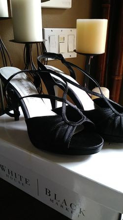 Ladies Heels Size 8