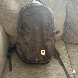 Fjallraven Skule 28 Backpack 