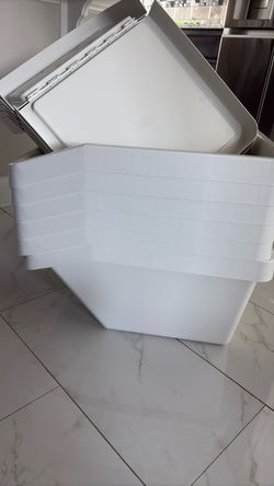 6 Storage Containers