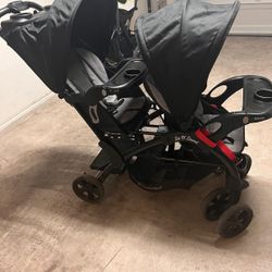 Double seats stroller 