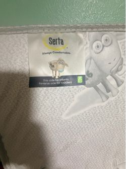 Like-New Graco Benton Crib + Serta Mattress