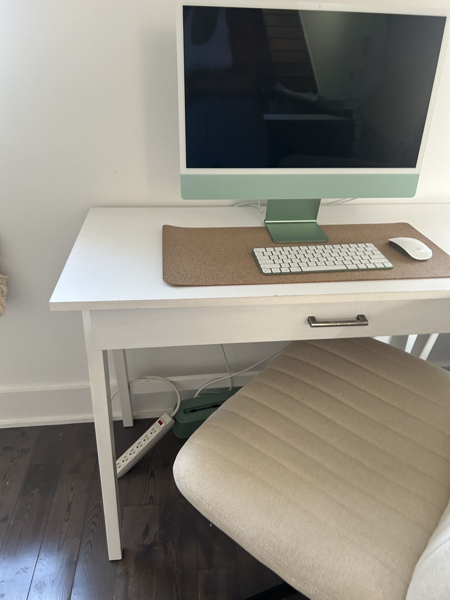 White Desk