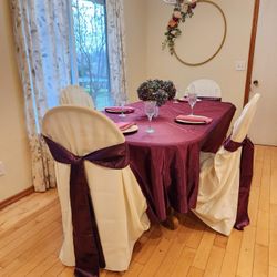 Table Cloths/  Chair Covers/ Sashes/Napkins