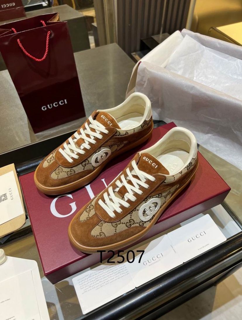 Gucci G75 Sneakers