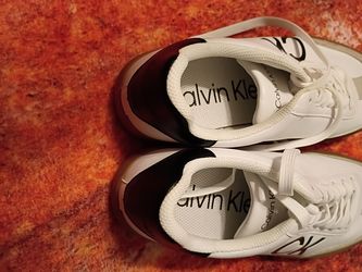 Calvin Klein size 10