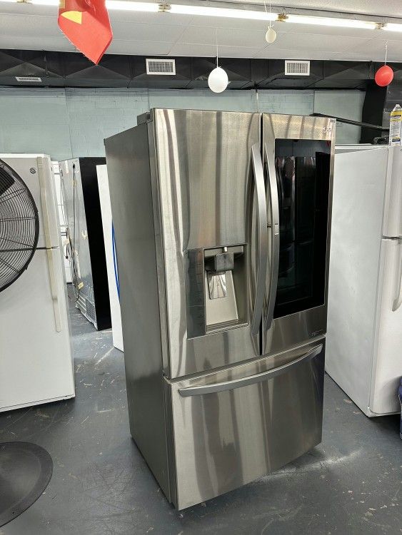 DELIVERY AVAILABLE! Ref rigera tor Fri dge L G Working unit