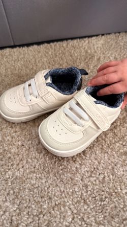 Boy shoes