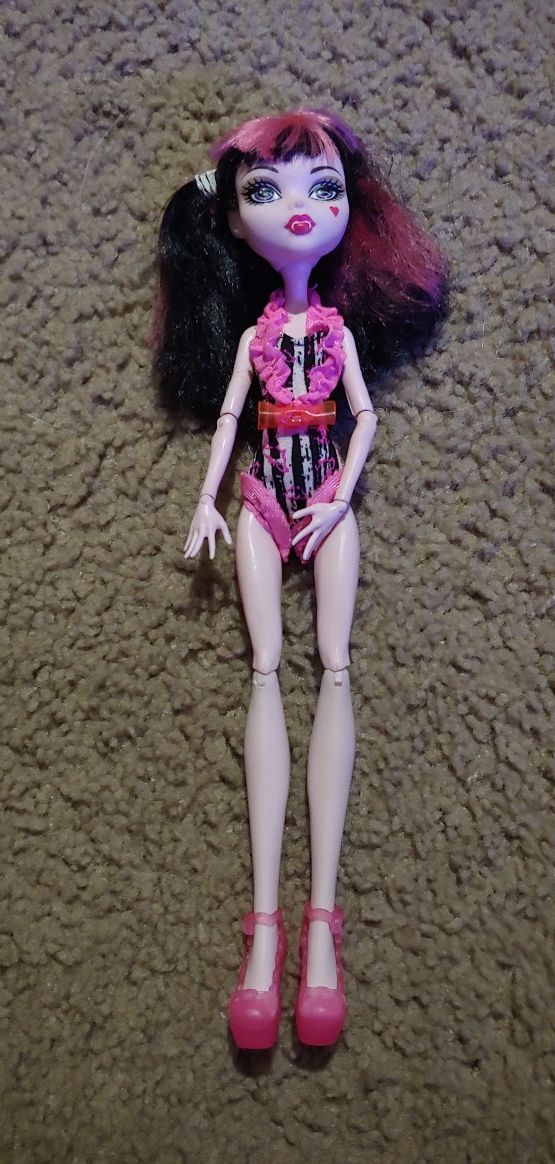 Monster High Doll Magenta