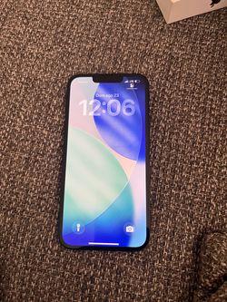 Apple iPhone 13