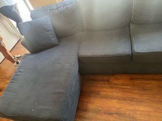 Couch need gone asap
