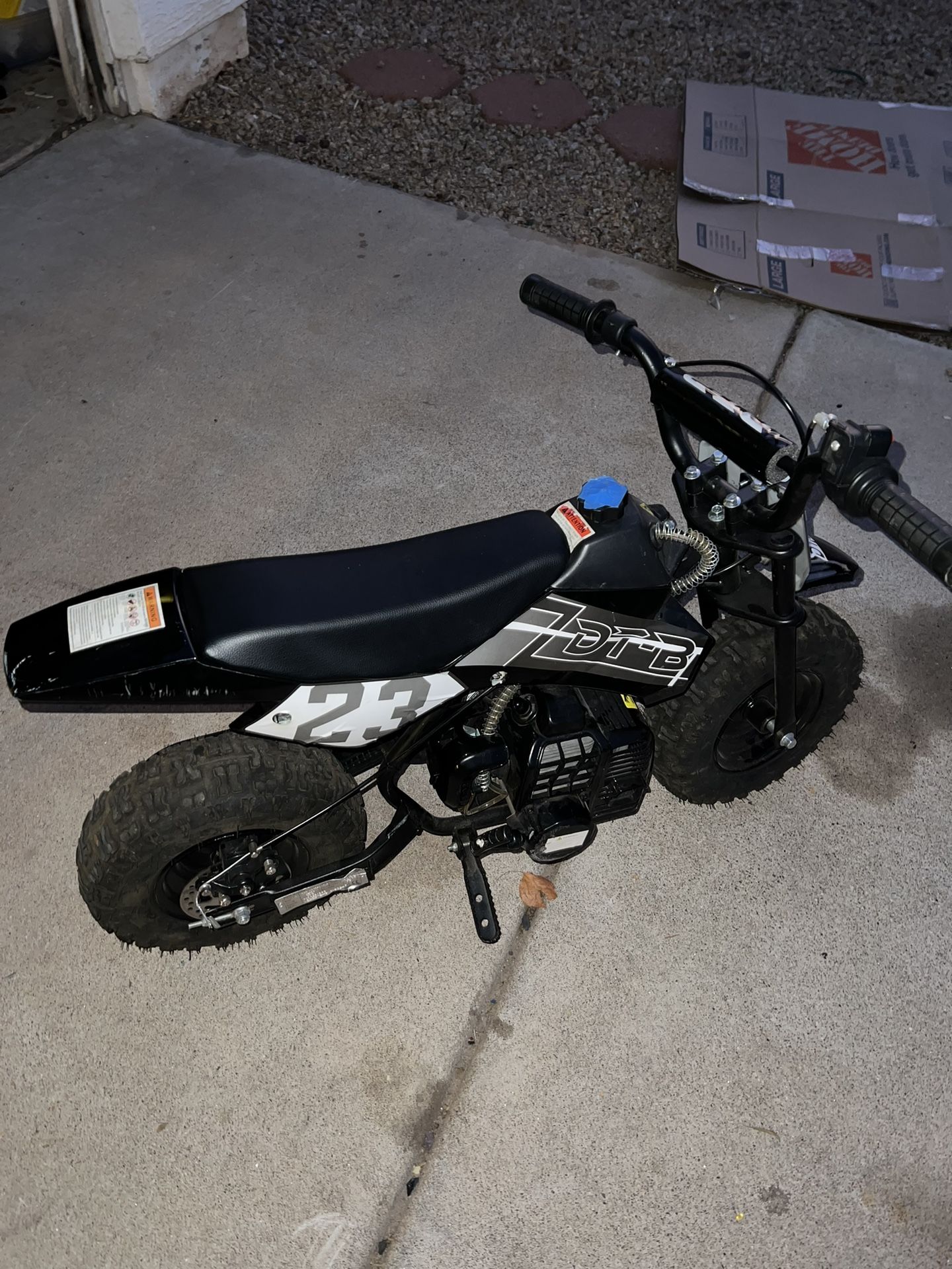 HOVERHEART Mini Kid Dirt Bike, Motorcycle Dimensions 38''L x 22''W x 26''H, 50 CC 2-Stroke Dirt Bike With Off-Road Tire