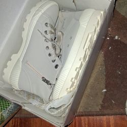 Blowfish Malibu Barbie Ankle Boots, 8.5, NEW