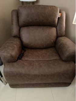 Recliner brown