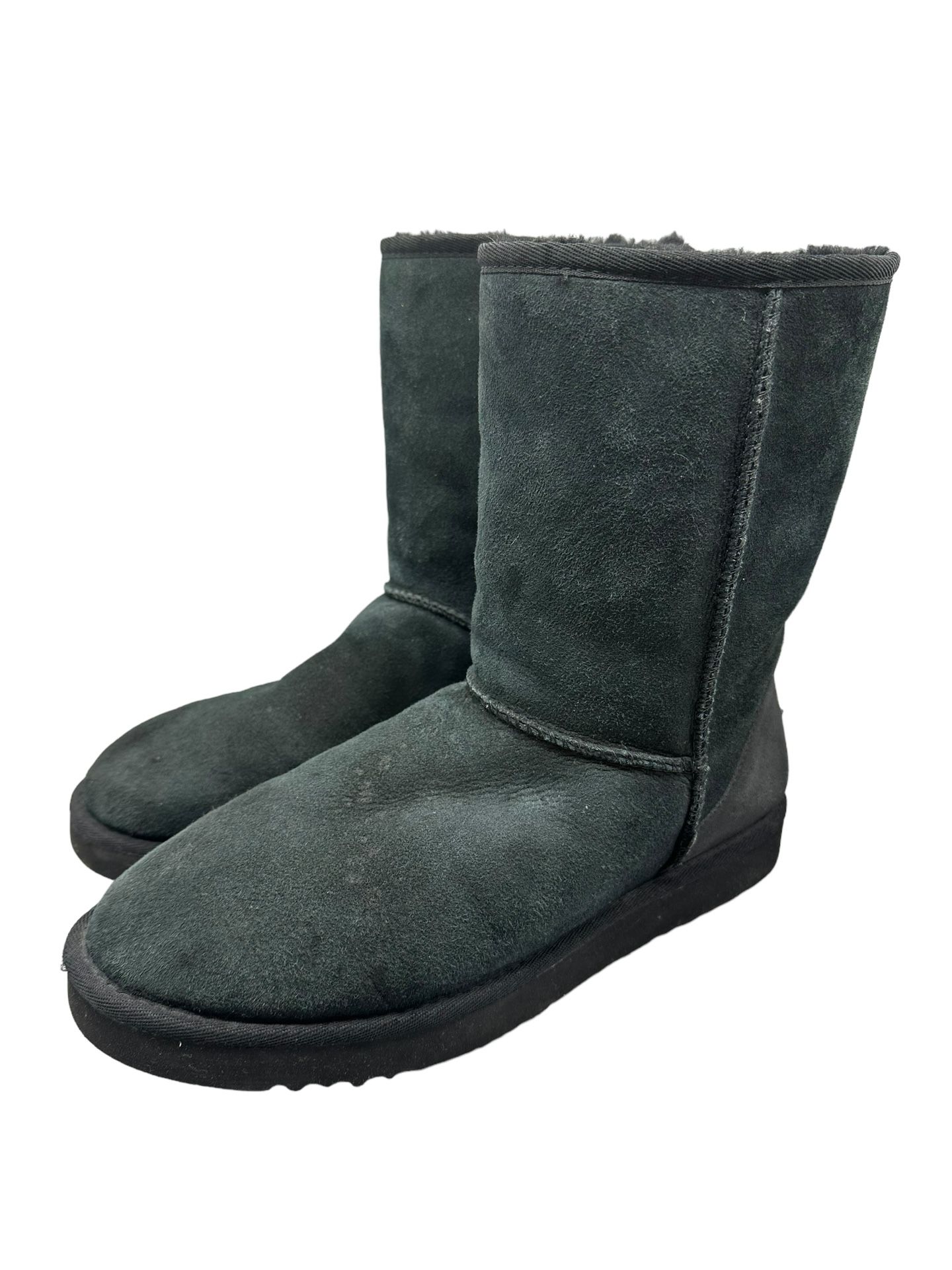 Ugg Classic Short 5800 Boots Men’s 10M Black Suede Sheepskin Lined Winter Snow