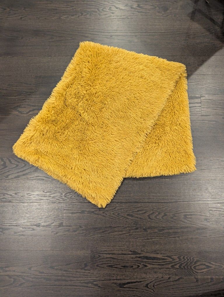 Fuzzy Mustard Yellow Blanket For Home decor About 60x45