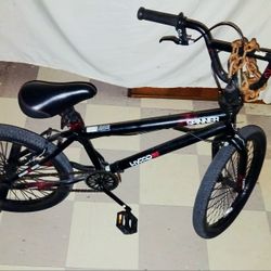 Hyper Bicycles Boy's Spinner BMX Bike

