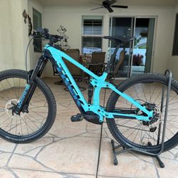 2024 Trek Rail 9.7 E-Mountain Bike
