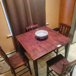 🚨 SOLID CHERRY DINING SET ( Table And Chairs)