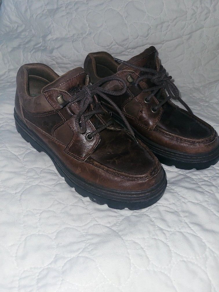 Timberland Shoes Size 7