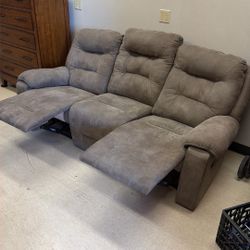 3 Seater Reclining Couch 