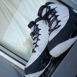Jordan 9's Size 11. 