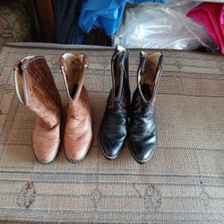 2 Girls Boots/Brown Size 11/black Size 12