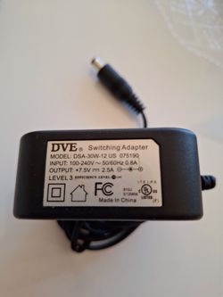 DVE Switching Power Adapter DSA-30W-12 US