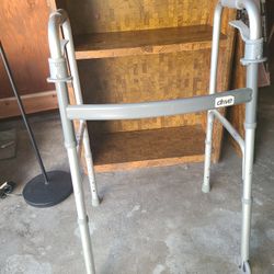 Andadura De Aluminio