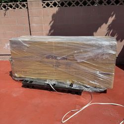 Precor EFX 225/245 Commercial Elliptical – NEW IN BOX