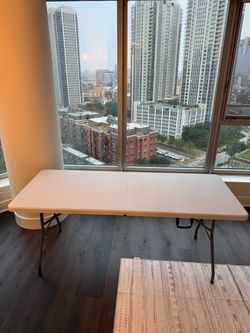 Plastic Folding Table