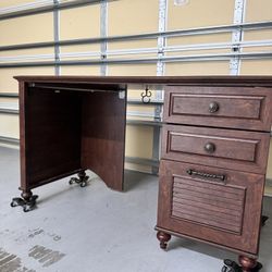 Desk/ Vanity