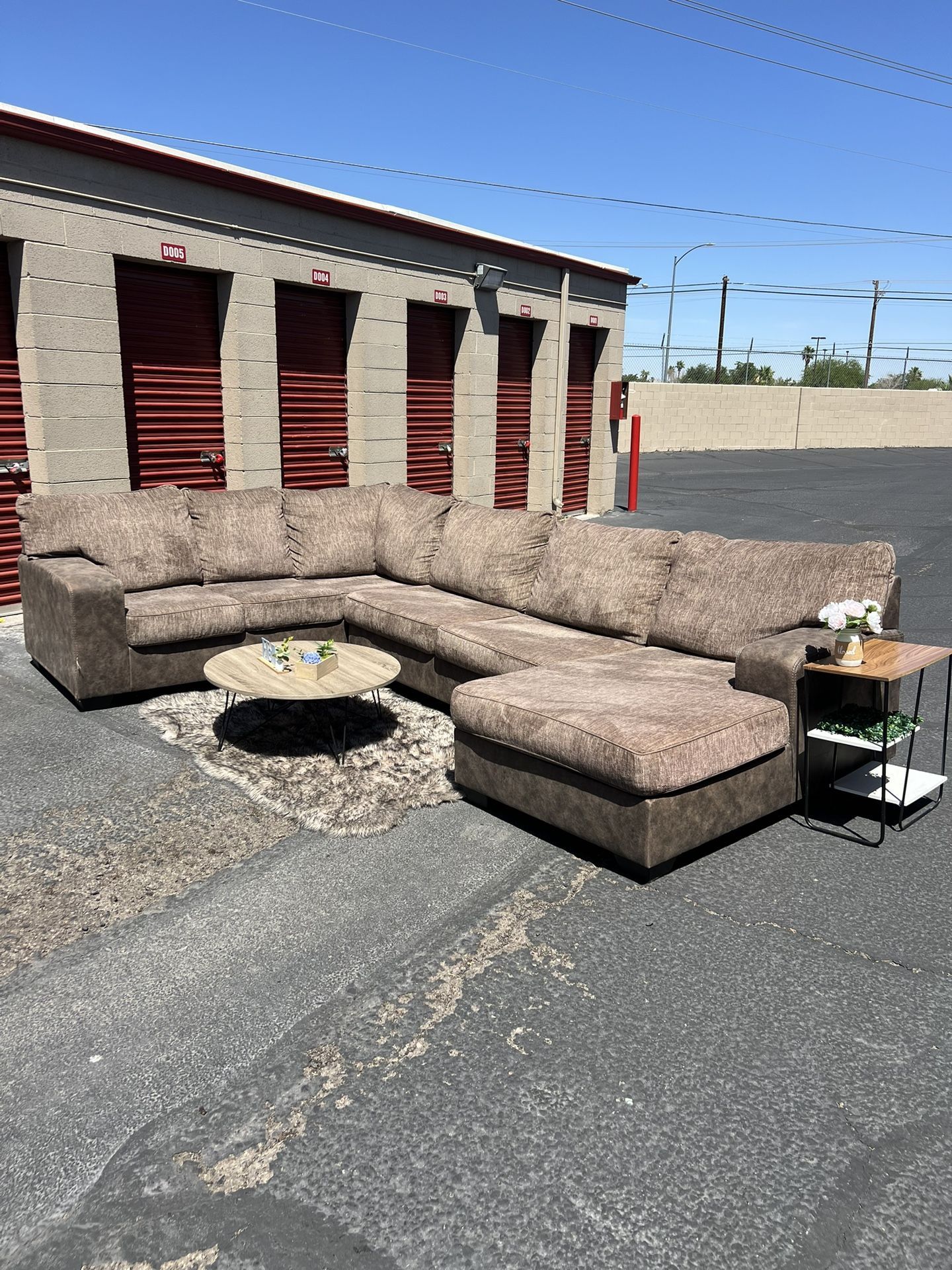 Couch Sectional