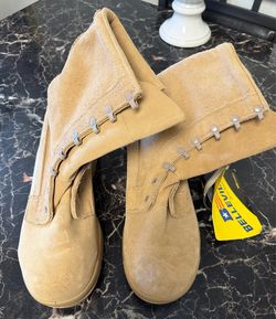 New With Tags Mens 11.0 R Belleville Cold Weather Boots Coyote Tan Suede NEED LACES See Description