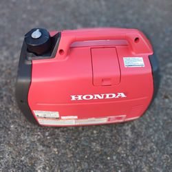 Honda EU2200i Almost New Condition(except for swipe across the front) For Pick Up Fremont Seattle. No Low Ball Offers Please. No Trades 