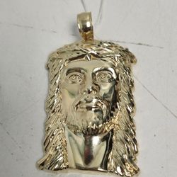 10kt Gold Jesus Head Pendant 15.5G